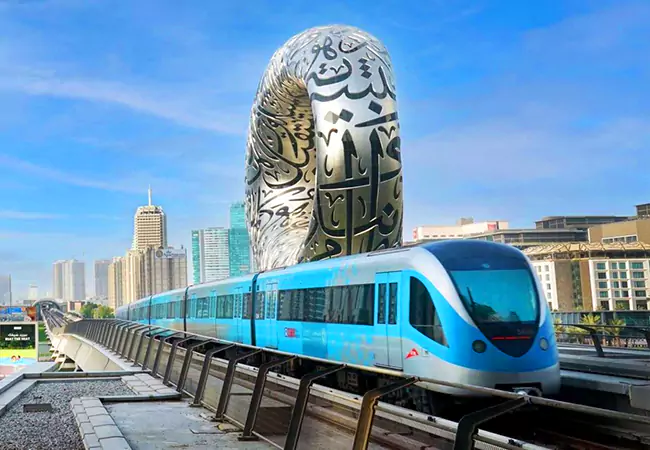 Dubai Metro (Dubai Housing)